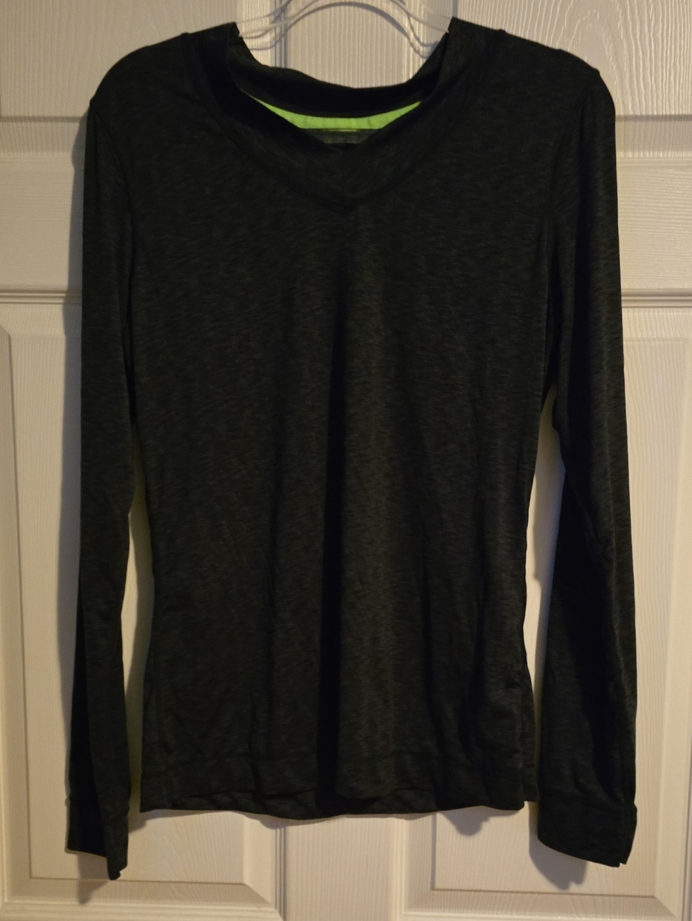 Cuddl Duds L Spacedye V Neck Top